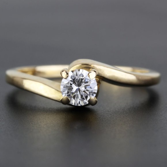 18K Yellow Gold Solitaire Diamond Bridal Marriage Engagement Ring - Picture 1 of 7